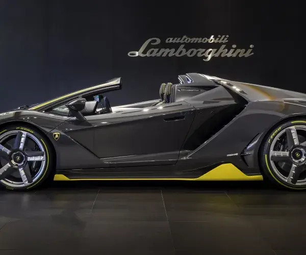 Centenario Roadster